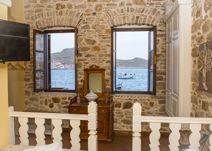 Tatil Evi Halkis Muses