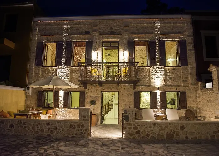 Tatil Evi Halkis Muses *